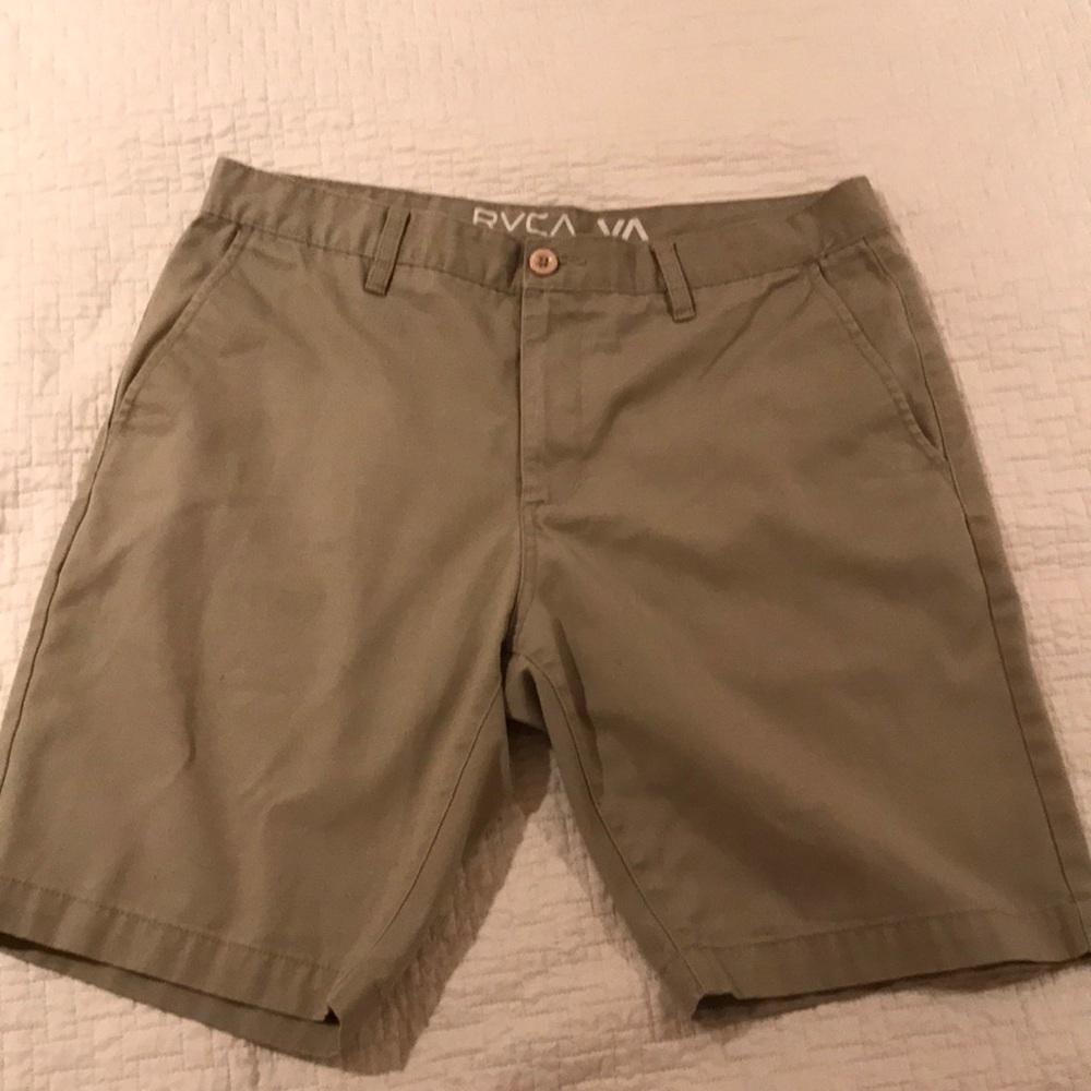 Khaki shorts